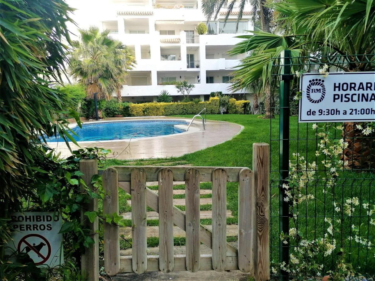 Global Immo 3330 Royal Marina I Tramuntana 4-10 Apartment Roses Ngoại thất bức ảnh