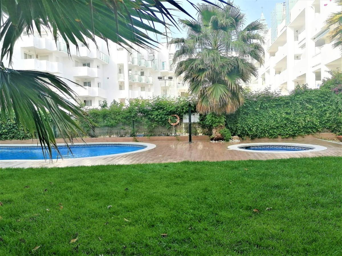 Global Immo 3330 Royal Marina I Tramuntana 4-10 Apartment Roses Ngoại thất bức ảnh