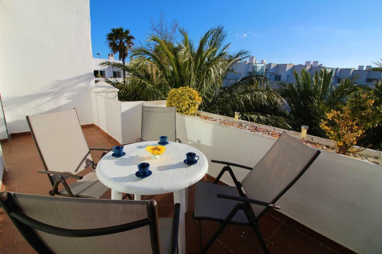 Global Immo 3330 Royal Marina I Tramuntana 4-10 Apartment Roses Ngoại thất bức ảnh