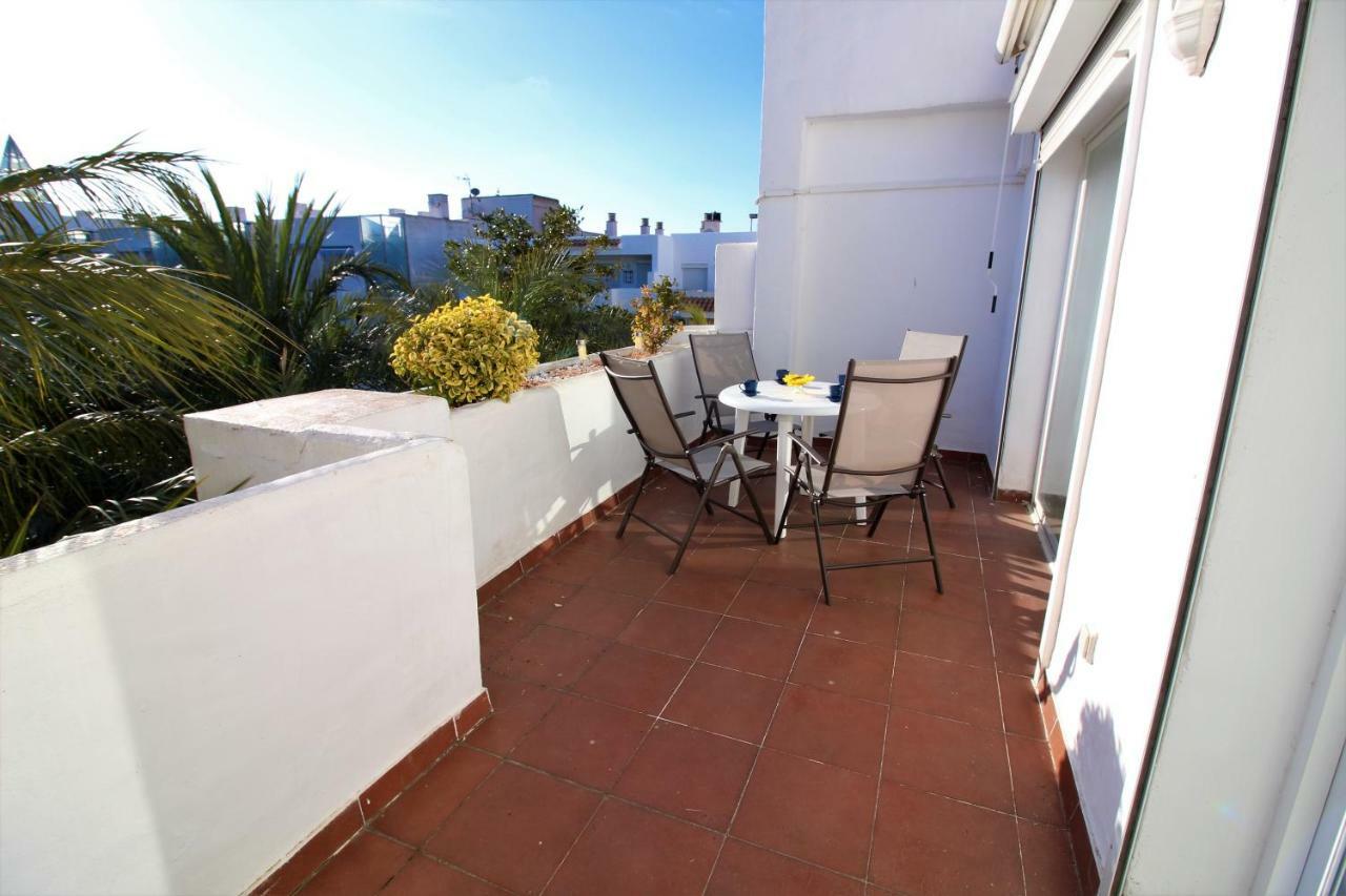 Global Immo 3330 Royal Marina I Tramuntana 4-10 Apartment Roses Ngoại thất bức ảnh