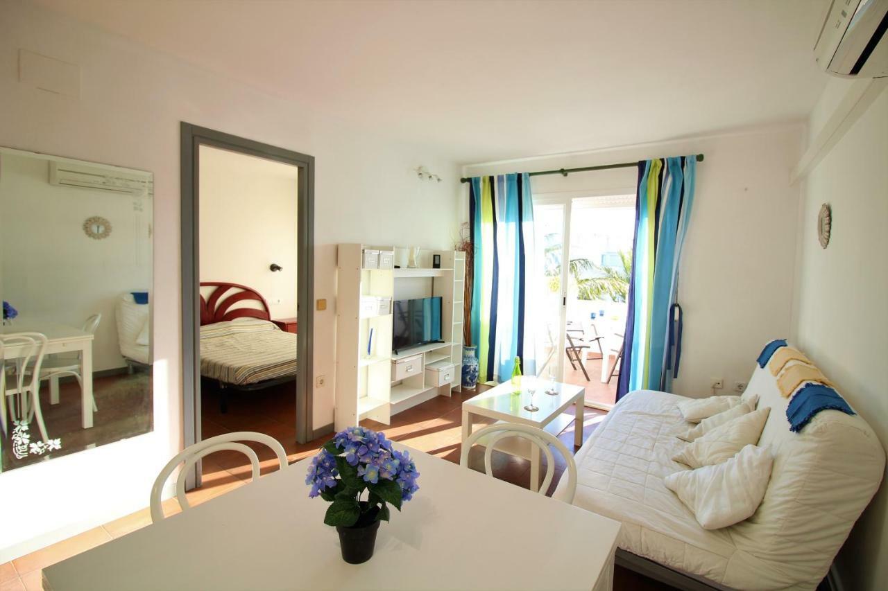 Global Immo 3330 Royal Marina I Tramuntana 4-10 Apartment Roses Ngoại thất bức ảnh